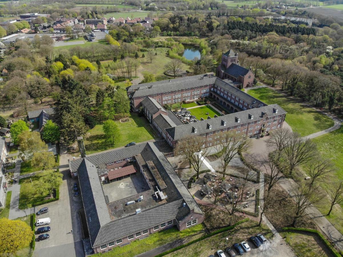 Fletcher Kloosterhotel Willibrordhaeghe ดูร์เนอ ภายนอก รูปภาพ